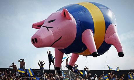 Boca-inflatable-pig-008.jpg